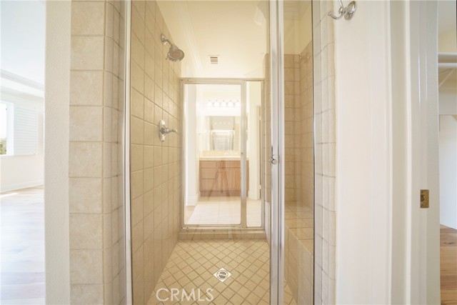 16393 Fox Valley Drive, San Diego CA: https://media.crmls.org/medias/227487c9-e972-4a95-b01b-ac73232812bf.jpg