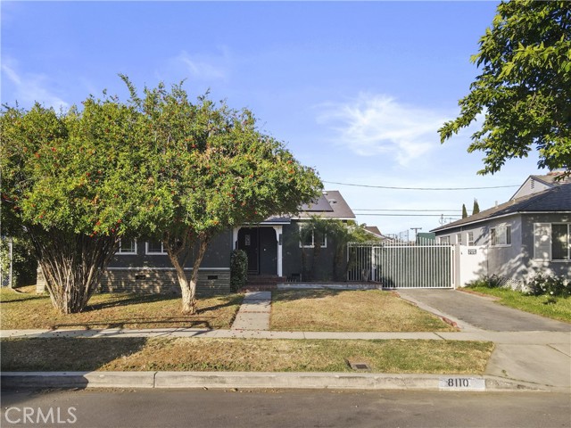 Detail Gallery Image 55 of 57 For 8110 Lesner Ave, Lake Balboa,  CA 91406 - 3 Beds | 2 Baths