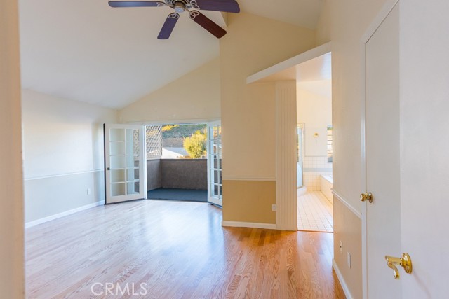 Detail Gallery Image 30 of 66 For 23132 Posada, Valencia,  CA 91354 - 5 Beds | 3 Baths