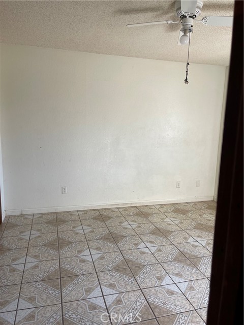 9546 Ponderosa AV, Hesperia, CA 92345 thumbnail