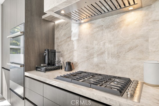 Detail Gallery Image 24 of 75 For 20151 via Medici, Porter Ranch,  CA 91326 - 5 Beds | 5 Baths