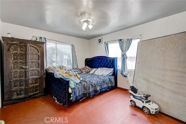 Detail Gallery Image 14 of 22 For 1426 W 99th St, Los Angeles,  CA 90047 - 4 Beds | 2 Baths