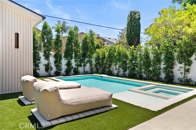 Detail Gallery Image 64 of 75 For 14738 Otsego St, Sherman Oaks,  CA 91403 - 5 Beds | 5/1 Baths