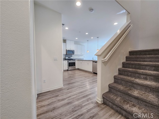 Detail Gallery Image 6 of 69 For 27377 Caprock Way, Moreno Valley,  CA 92555 - 3 Beds | 2/1 Baths