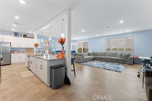 25840 Lowland Court, Homeland CA: https://media.crmls.org/medias/2279218a-ad9b-4a5f-9822-5fdc58745d69.jpg