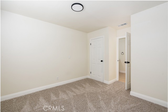 Detail Gallery Image 11 of 22 For 5329 Odell St, Jurupa Valley,  CA 92509 - 5 Beds | 2 Baths