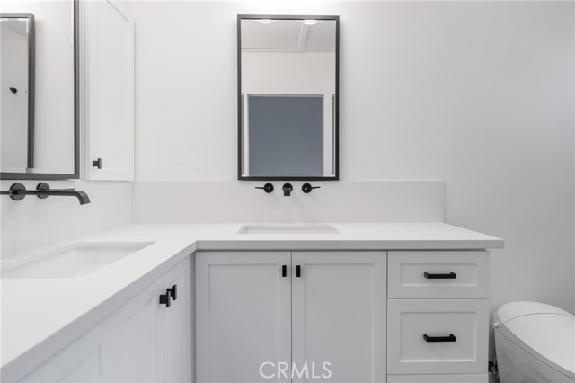 Detail Gallery Image 26 of 46 For 5100 Riverton Ave #14,  North Hollywood,  CA 91601 - 3 Beds | 2/1 Baths