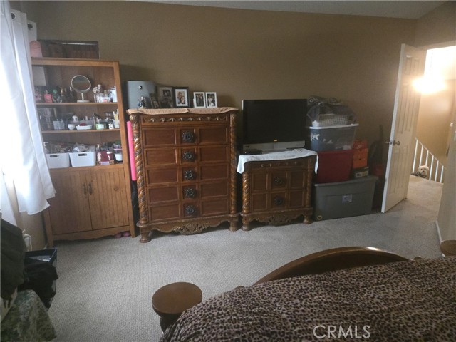 property-img