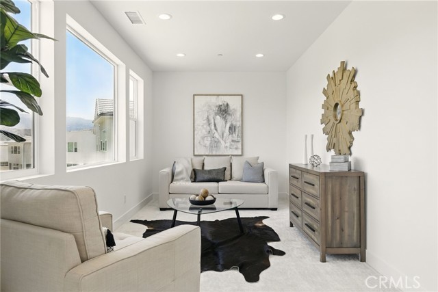 27546 Elderberry Drive, Valencia CA: https://media.crmls.org/medias/227b2892-1c1e-4934-b63a-e9480715663d.jpg