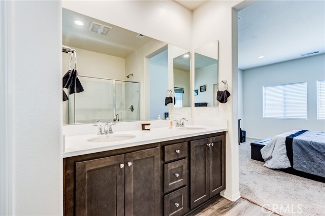 Detail Gallery Image 27 of 43 For 11856 Calenda Ct, Victorville,  CA 92392 - 4 Beds | 3 Baths