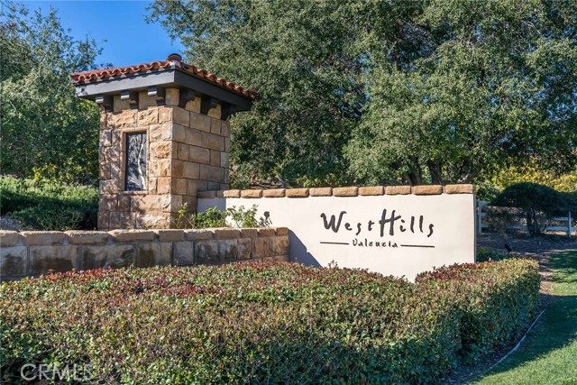 Detail Gallery Image 48 of 54 For 24824 Carbon, Valencia,  CA 91354 - 4 Beds | 3/1 Baths