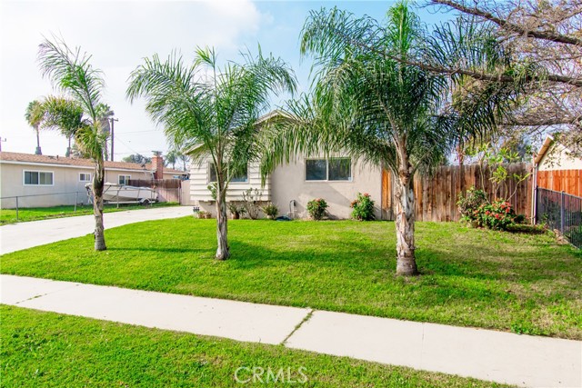 Detail Gallery Image 5 of 34 For 6291 Antioch Ave, Riverside,  CA 92504 - 4 Beds | 2 Baths