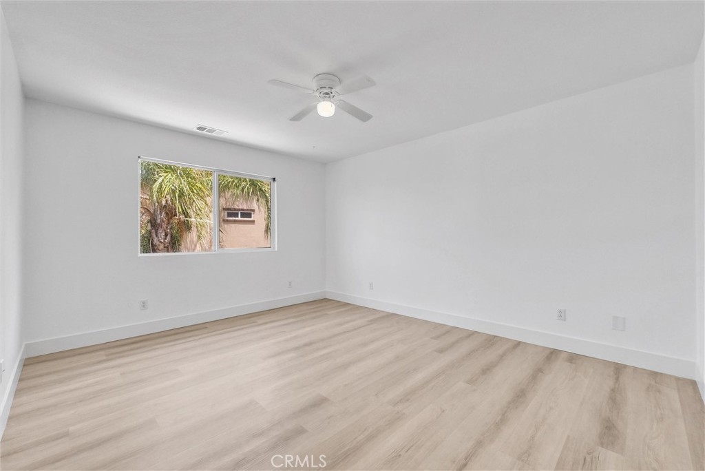 MLS #OC25151205 img 30