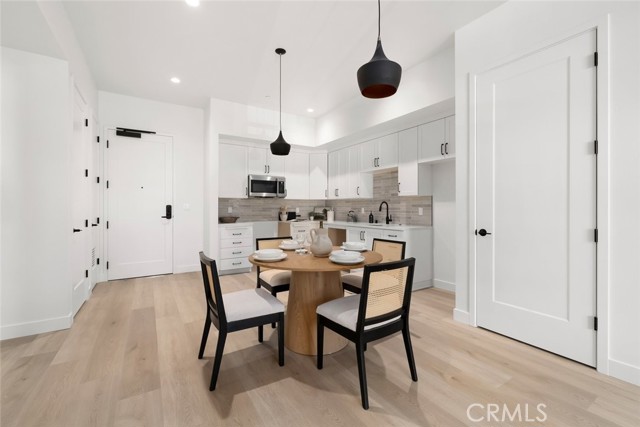 Detail Gallery Image 5 of 64 For 581 Higuera St #207,  San Luis Obispo,  CA 93401 - 2 Beds | 2 Baths