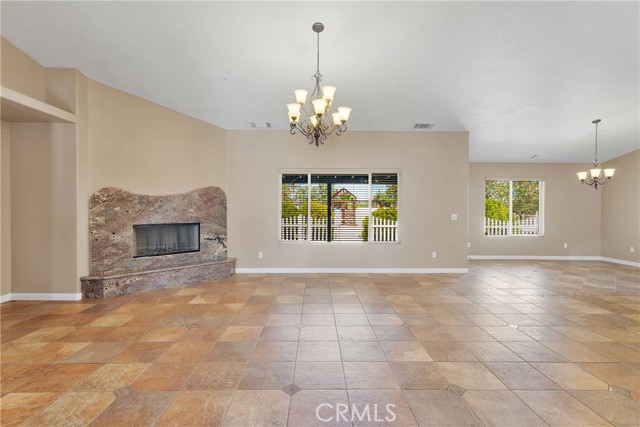 14572 Sultana Street, Hesperia CA: https://media.crmls.org/medias/227d50e5-945c-4126-9f62-3226e0c8bc28.jpg