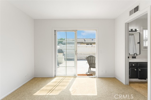 Detail Gallery Image 4 of 26 For 19961 Wrightwood Ct #26,  Yorba Linda,  CA 92886 - 3 Beds | 2 Baths