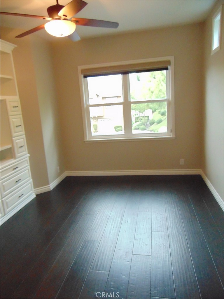 MLS #OC25261441 image #16