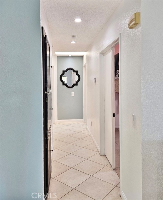29650 Saint Andrews Court, Murrieta CA: https://media.crmls.org/medias/22801a55-3bf0-4060-ac7c-b40cacbe91be.jpg