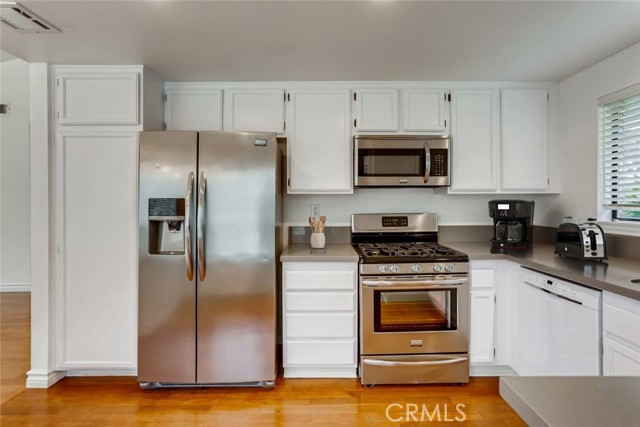 Image 8 of 25 For 529 El Azul Circle