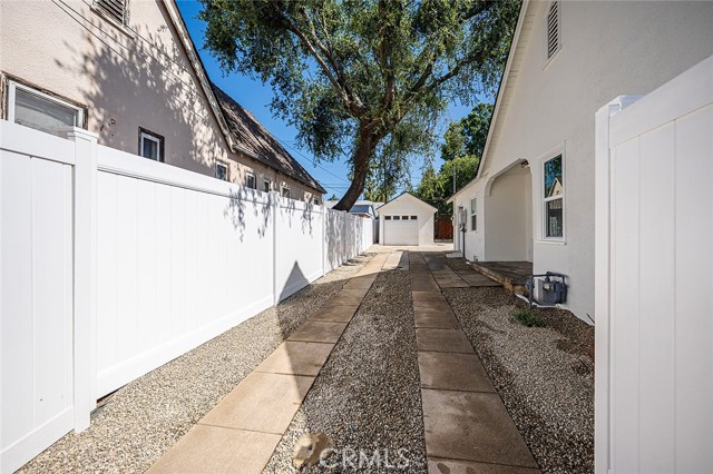 1951 Wagner Street, Pasadena CA: https://media.crmls.org/medias/2280cdcc-674a-43e4-9ca2-1c5b6770b6ea.jpg