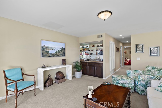 Detail Gallery Image 27 of 51 For 25 Lucerne St, Newport Beach,  CA 92660 - 3 Beds | 2/1 Baths