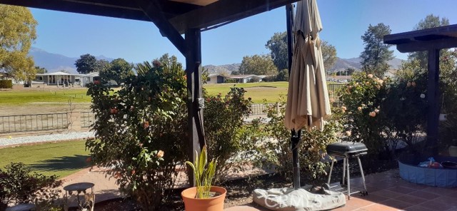 1484 Pepper Tree Drive, Hemet CA: https://media.crmls.org/medias/2281b8f3-32bd-42b3-bbbf-7f5166381e7a.jpg