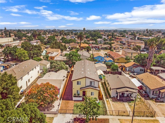 Detail Gallery Image 14 of 15 For 330 E 101st St, Los Angeles,  CA 90003 - 5 Beds | 3 Baths