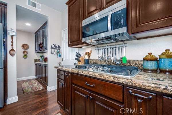 5 Ponte Brava, Lake Elsinore CA: https://media.crmls.org/medias/2284487a-1cc0-4e0a-a9b3-b18029ec71e0.jpg
