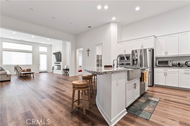 11452 Pinon Trail, Yucaipa CA: https://media.crmls.org/medias/22847caf-10cf-4cd8-8fd2-c48007a95e27.jpg