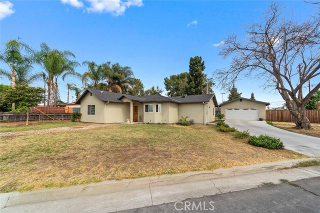 16843 E Renwick Rd, Azusa, CA 91702