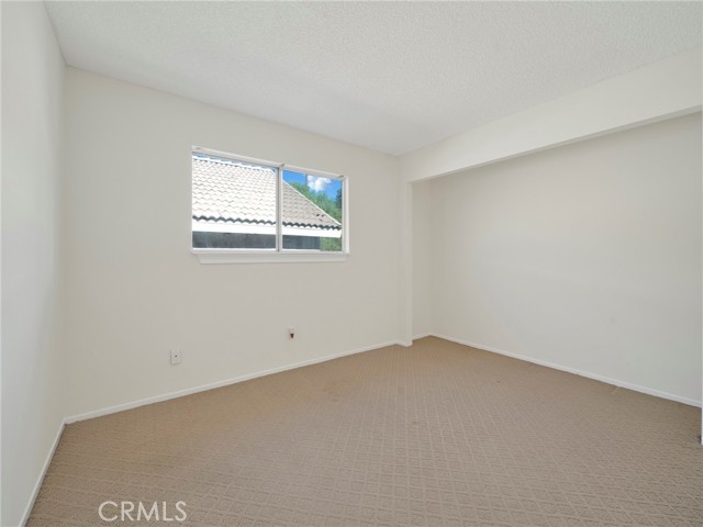 Detail Gallery Image 20 of 36 For 7952 Laramie Ave, Winnetka,  CA 91306 - 4 Beds | 2/1 Baths