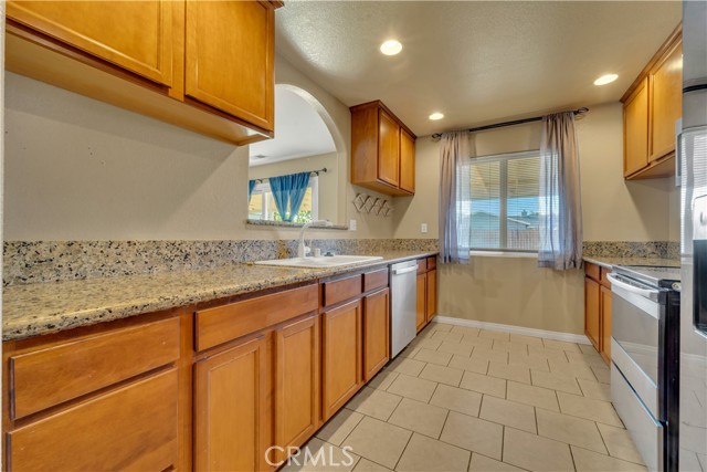 Detail Gallery Image 16 of 27 For 21671 Calhoun Dr, California City,  CA 93505 - 3 Beds | 2 Baths