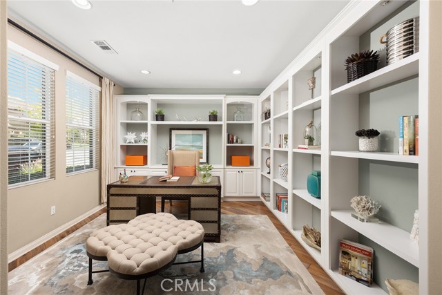 Detail Gallery Image 18 of 62 For 620 E Mandevilla Way, Azusa,  CA 91702 - 3 Beds | 3 Baths