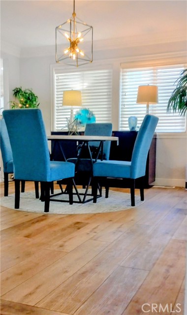 Detail Gallery Image 9 of 37 For 16276 Pacific Cir, Huntington Beach,  CA 92649 - 3 Beds | 5/1 Baths