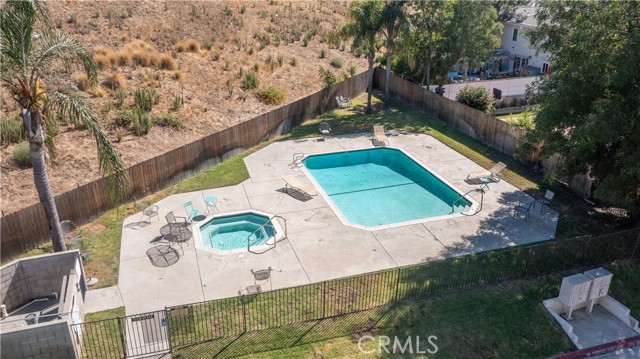 Detail Gallery Image 36 of 38 For 11965 Terra Bella St #8,  Sylmar,  CA 91342 - 4 Beds | 2/1 Baths