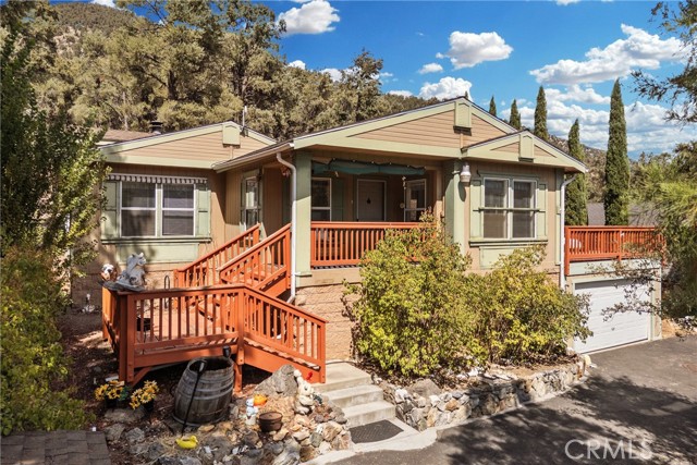 16713 Caribou Drive, Pine Mountain Club CA: https://media.crmls.org/medias/22870cbf-dfc2-4c27-af03-2d3c126e80b5.jpg