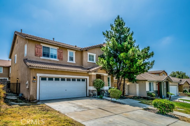 6927 Tailwind Ln, Fontana, CA 92336