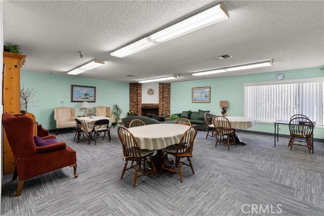 18900 Delaware Street, Huntington Beach CA: https://media.crmls.org/medias/2289c530-c50e-4934-a6b5-fcc4eb8ea48e.jpg