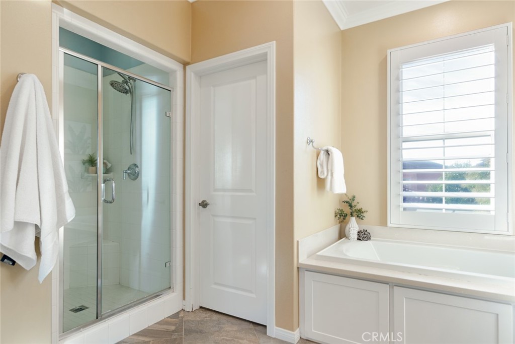 2289f160 19a2 4354 87d8 3a2d54f64ef7