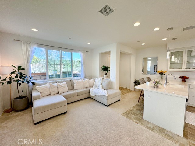 Detail Gallery Image 4 of 59 For 45540 Calle Luna, Temecula,  CA 92592 - 3 Beds | 2/1 Baths