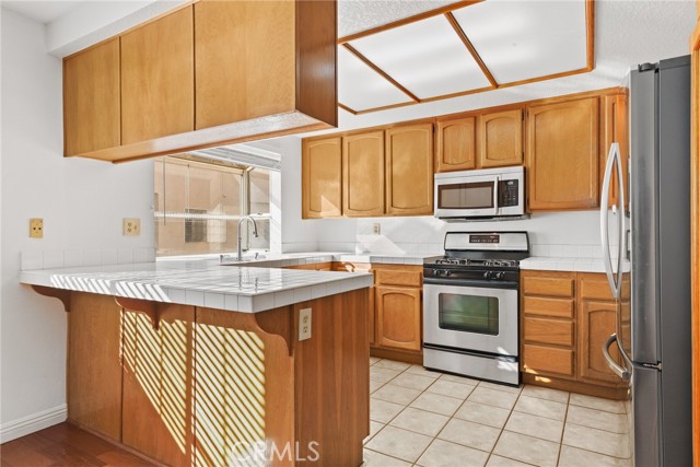 Detail Gallery Image 12 of 30 For 2300 Maple Ave #26,  Torrance,  CA 90503 - 3 Beds | 2/1 Baths