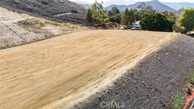 Detail Gallery Image 17 of 21 For 14735 Descanso, Lake Mathews,  CA 92570 - 5 Beds | 3 Baths