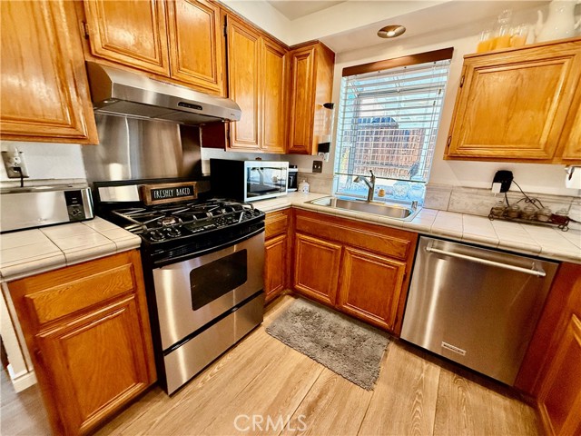 Detail Gallery Image 15 of 56 For 25708 Aspenwood Ct, Moreno Valley,  CA 92557 - 3 Beds | 2 Baths