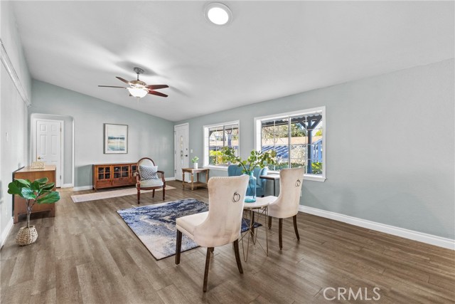 Detail Gallery Image 9 of 75 For 24401 Cornstalk, Wildomar,  CA 92595 - 3 Beds | 2 Baths