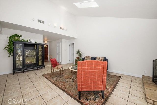 Image 10 of 55 For 590 Espanita