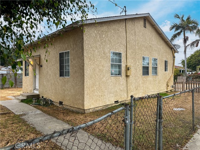 Detail Gallery Image 5 of 23 For 3609 W Camille St, Santa Ana,  CA 92704 - 6 Beds | 3 Baths