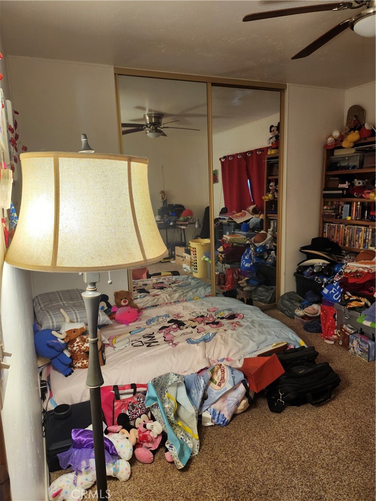 https://media.crmls.org/medias/228bfd9f-2caa-4826-b438-021f3a2202b4.jpg?preset=X-Large