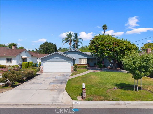 1234 S 5th Avenue, Arcadia CA: https://media.crmls.org/medias/228c2344-acfe-43c4-8a76-fe0c24c3fa6e.jpg