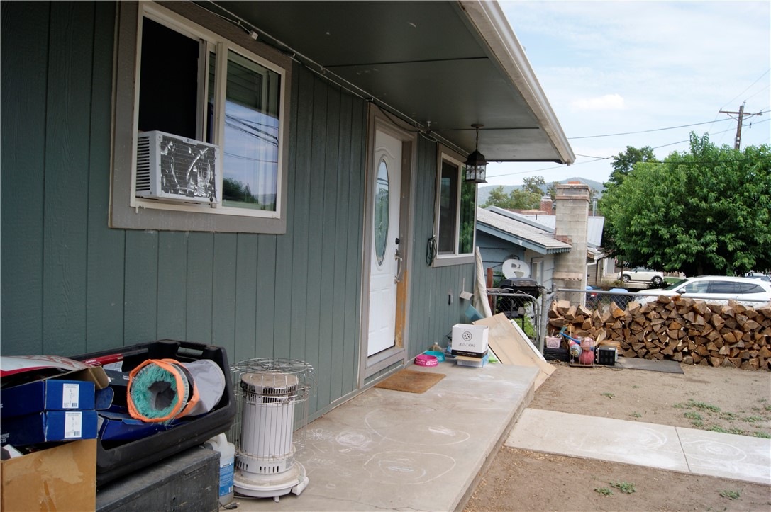 Detail Gallery Image 5 of 43 For 670 Richmond Rd, Susanville,  CA 96130 - 3 Beds | 2 Baths