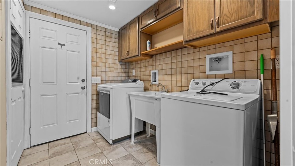 MLS #CV25254191 image #23